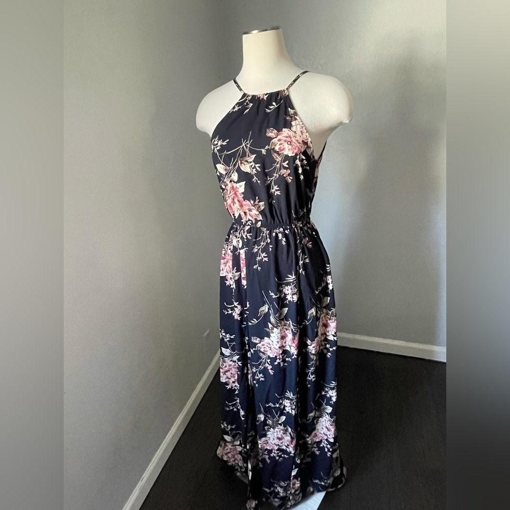 Lulu's Feel the Music‎ Navy Blue Floral Print Maxi Dress